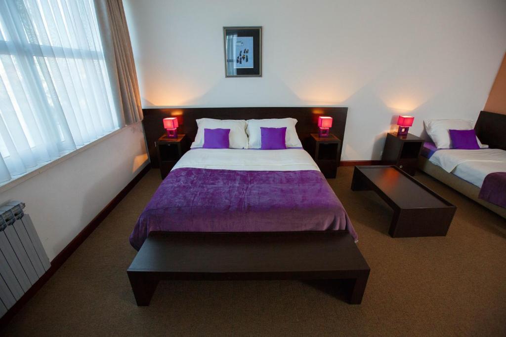 Hotel Sv. Mihovil Trilj Rom bilde
